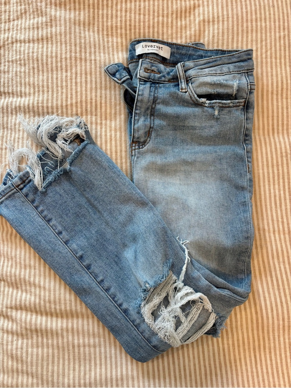 Lovervet High-Rise Light Blue Distressed Women’s Jeans